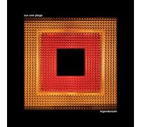 SUR UNE PLAGE - LEGERDEMAIN