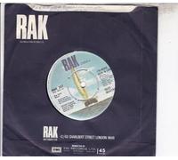 SUZI QUATRO - SUZI QUATRO - I'VE NEVER BEEN IN LOVE - 7" VINYL / 45