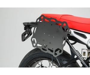 SW-Motech Staffa laterale universale destra - Per supporto laterale SLC destro. Compresa la rete.
