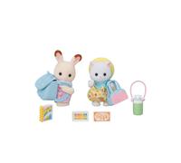 Sylvanian Families - Amici dell'Asilo - A Passeggio - Set di 2 Bebè con Zaino, C