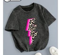 T-shirt a maniche corte retrò da donna con stampa di un fulmine a forma di leopardo rosa. È una t-shirt casual a girocollo a maniche corte, perfetta per l'uso quotidiano a casa. La finitura lavata le 
