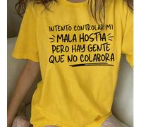 T-shirt bianca da donna a maniche corte, girocollo, in 97% cotone, dal design audace! La frase "INTENTO CONTROLAR MI MALA HOSTIA PERO HAY GENTE QUE NO COLABORA" (Cerco di controllare il mio temperamen