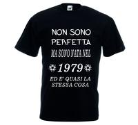 T-shirt bianca o nera donna scritta NON SONO PERFETTA MA SONO NATA 1979 anno