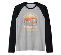 T-Shirt con Scritta Easily Distracted by Cigar - Funny Bourboun Dad Maglia con Maniche Raglan
