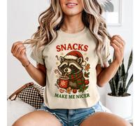 T-shirt da donna Raccoon Christmas Snacks Make Me Nicer regalo per le vacanze