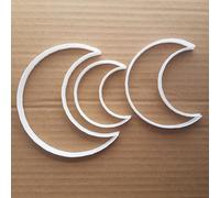 Tagliabiscotti A Forma Di Luna Crescente Spazio