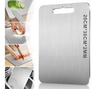 Tagliere in Titanio - 100% Titanio Puro, Doppio Lato per Carne e Verdure, Ideale per Casa e Outdoor (20×30CM)