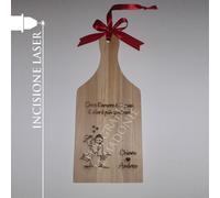 Tagliere personalizzato con incisione "Dove l'amore è di casa il cibo è più..."