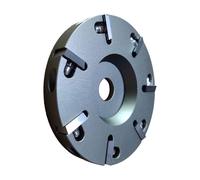 Taglio dello zoccolo Taglio dello zoccolo Diametro del disco 10 cm Strumenti