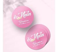 Tags Adesivi Nascita 'È Nata' Personalizzati con Nome e Data, Carta Adesiva 150g/m2, Rosa, Tagliati e Pronti all'Utilizzo