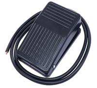 Taiss 1 pezzi Interruttore a Pedale 220V Momentaneo SPDT NO NC Antiscivolo Industriale Pedale Commutatore 250VAC 10A,con 1m Cavo,per Macchina da Cucire TFS-1