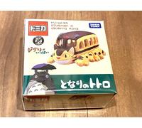 Takara Tomy Tomica Dream Tomica Ghibli 01 My Neighbor Totoro Cat Bus Mini Car