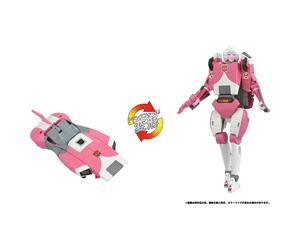 Takaratomy Transformers Missing Link C-08 Arcee