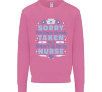 Taken By A Smart Infermiera Divertente Valentines Giorno Uomo Felpa Maglione