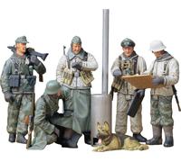 Tamiya 1/35 Ger.Soldiers at Field Briefing TAM35212 Plastic Accys Figure Sets