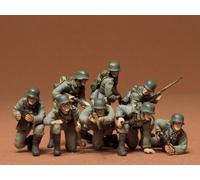 TAMIYA 1/35 German Panzer Grenadiers Set Miniatures Plastic Model Kit