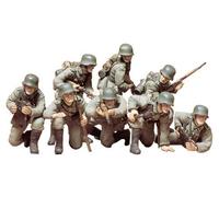 Tamiya 1/35 German infantry march set