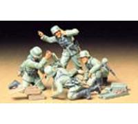 Tamiya 35193 German Infantry Mortar Team 1:35