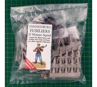 Tannenburg Fusiliers 10 Donna Squadra #70017 Miniature Victoria