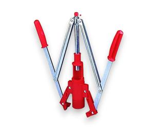 Tappatrice a due leve per tappi in plastica con diametro max 2.6 cm