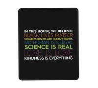Tappetino Mouse in This House We Believe Tappetino Scrivania Multifunzione Mousepad Impermeabile Mouse Pad per Ufficio Laptop Casa 25X30CM