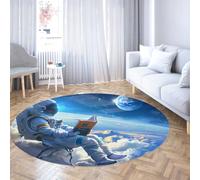 Tappeto rotondo lavabile a pelo corto Tappeti a cerchio largo con supporto antiscivolo Astronauta spaziale che legge sopra le nuvole Tema galassia Stuoia d'accento per soggiorno Camera da 240cm