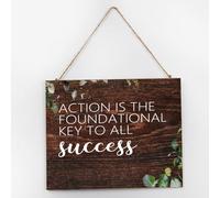 Targa da parete in legno con scritta "Action Is The Foundational Key to All Success Positive Wall Art", 25,4 x 30,5 cm, in legno, da appendere, decorazione per la casa e il cottage