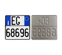 Targa Decorativa - Formato Modello Moto - in Alluminio Catarifrangente con Lettere e Numeri in Rilievo Punzonati, Personalizzabile, Made in Italy