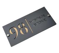 Targa in acrilico nero opaco e oro a specchio con indirizzo per casa residenziale targhetta personalizzata incisione laser (bianco, 30 x 14 cm, chiodo nero)