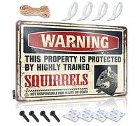 Targa in latta per garage Warning This Property Is Protected By A Highly Trained Squirrel Sign Funny Desk Signs Mancave Signs and Decor (30 x 40 cm)