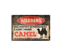 Targa in latta vintage con cammello, Warning This Property is Protected by a Highly Trained Camel, divertente cartello di avvertimento in alluminio per esterni, per la casa, stile retrò, decorazione