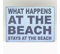 Targa in metallo a tema spiaggia con scritta "What Happens At The Retrò Vintage Gift Targa divertente in metallo, 30 x 45 cm