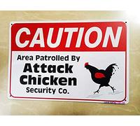 Targa in metallo retrò con scritta in lingua inglese "Caution Area Patrolled by Attack Chicken Chicken Coop Country Decor for Home Farm Sign Retro Chicken Warning Sign 30,5 x 20,3 cm