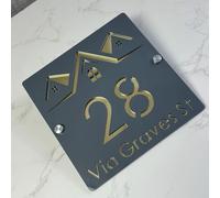 Targa moderna con numeri civici tagliati al laser, in acrilico moderno, targa con numero civico personalizzato per esterni (oro grigio, 45 x 45 cm)