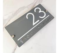 Targa per numero civico da esterno, Design sospeso targa con numero civico personalizzata, cartello con nome strada 3D tagliato al laser in acrilico moderno (grigio&bianco)