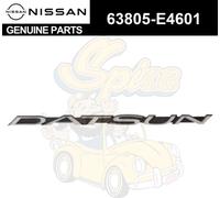 Targhetta emblema parafango anteriore laterale originale Datsun 63805-E4601 1...