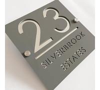 Targhetta numero civico personalizzata 3D in acrilico grigio fumo e argento, numeri galleggianti, segnaletica resistente al clima per porta interna ed esterna, ideale per casa hotel appartamento