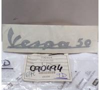 TARGHETTA SCRITTA ADESIVA NERA SCUDO ANTERIORE PER PIAGGIO VESPA 50 V5A1T 090494