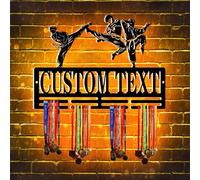 TATLETATLE Porta medaglie personalizzato per taekwondo, gancio per medaglie con nome Taekwondo, gancio per medaglie in metallo sportivo, supporto per nastro per medaglie, regalo di premi per ragazzi,