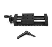 Tavola Scorrevole Manuale con Manopola Rotante, Guida a Coda di Rondine, Dimensioni 80x80mm, Corsa 100mm - Alta Precisione, Alluminio Anodizzato Nero, Per Strumenti Ottici e