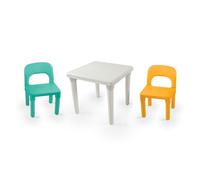 Set tavolo e sedia riempiti