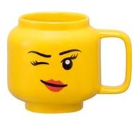 Room Copenhagen LEGO - Tazza piccola in ceramica con scritta Winking Girl, 255 ml, perfetta come regalo per uomini, per bambini e donne, divertente, unica, lavabile in lavastoviglie