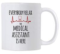 Tazza In Ceramica Medical Assistant Everybody Relax The Medical Assistant Is Here. Durevole Tazze Mug Statement Tazza In Porcellana Per Latte Fidanzata Moglie