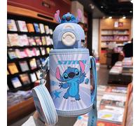 Tazze isolate della serie Disney Strawberry Bear Tazze di paglia e una simpatica bottiglia d'acqua di grande capacità che possono essere trasportate diagonalmente