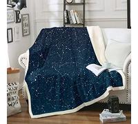Tbrand Coperta in pile Sherpa con cielo stellato e costellazione blu scuro con tema spaziale esterno, coperta in peluche per divano letto, decorazione leggera e calda/via lattea 152,4 x 200,7 cm