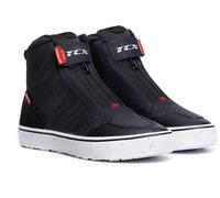TCX Ikasu 2 WP, scarpe impermeabili da donna 35 EU male Nero/Bianco/Rosso