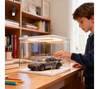 Teca Plexiglass Vetrina i Acrilico con Illuminazione e Porta, Lunghi Contenitori Trasparenti con Base Bianca, Scatola Decorativa da Scrivania Antipolvere Modellini Auto(45x35xH40cm/18x14x16in)