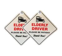 Tek Automotive Cartello con scritta "Elderly Driver Please Be Patient" | Accessori per auto divertenti confezione doppia | Adesivi per auto a ventosa da 14 x 14 cm
