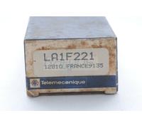 TELEMECANIQUE SCHNEIDER ELECTRIC BLOCCO DI CONTATTI AUX LA1F221 15AMP 660V