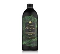 Tesori d'Oriente - Bagno Crema Sandalo del Kashmir e Vetiver, Bagnoschiuma dalle Note di Zenzero e Bergamotto, Deterge Dolcemente la Pelle, Tonificante e Rinfrescante, 500ml